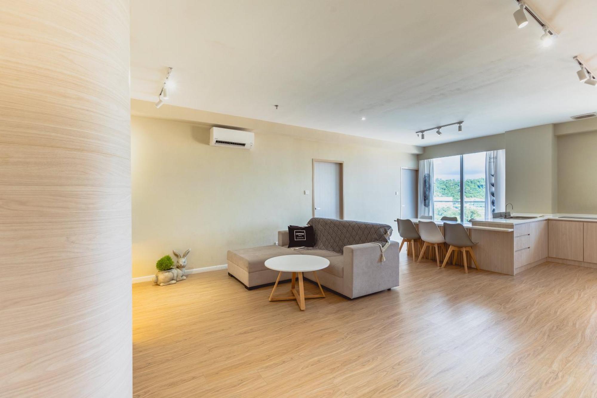 Queensland Suites At Aru Suites, Kota Kinabalu Buitenkant foto